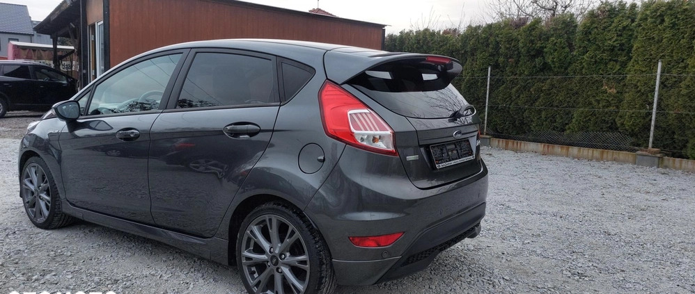 Ford Fiesta cena 35900 przebieg: 125000, rok produkcji 2016 z Oleśnica małe 67
